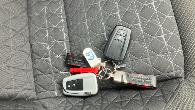 Toyota C-HR 1.8 Hybrid Design 5dr CVT Hybrid Hatchback